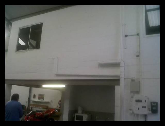 210M² FACTORY SOLD IN RETREAT